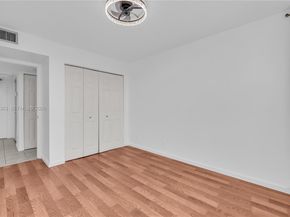 2781 Taft St 303, Hollywood FL 33020