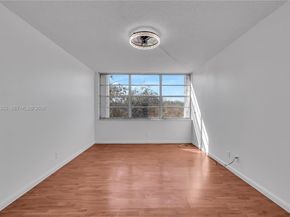 2781 Taft St 303, Hollywood FL 33020