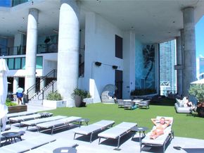 398 NE 5th St 3310, Miami FL 33132