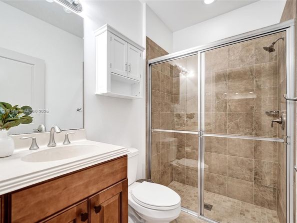 4284 Cascada Cir, Cooper City FL 33024