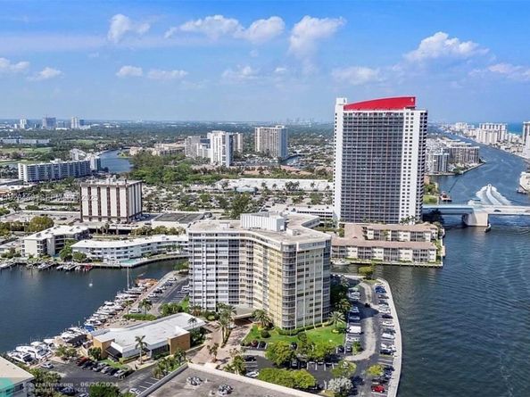 100 Golden Isles Dr 605, Hallandale Beach FL 33009