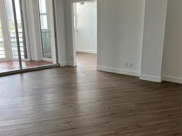 100 Golden Isles Dr 605, Hallandale Beach FL 33009