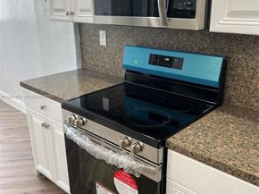 100 Golden Isles Dr 605, Hallandale Beach FL 33009