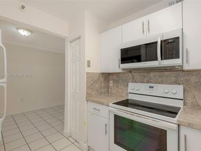 7785 W 30th Ct F104, Hialeah FL 33018