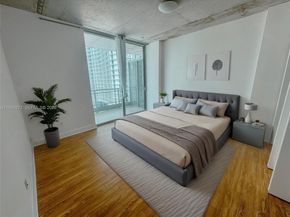 690 SW 1st Ct 2122, Miami FL 33130