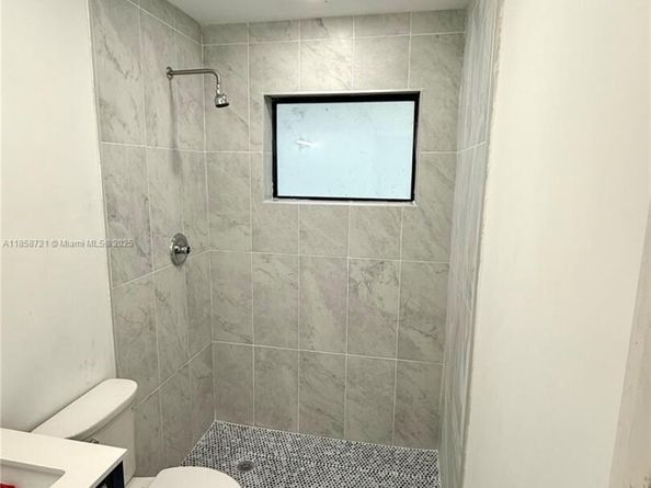 11462 SW 225th St, Miami FL 33170