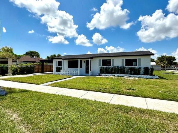 11462 SW 225th St, Miami FL 33170