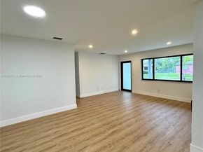 11462 SW 225th St, Miami FL 33170