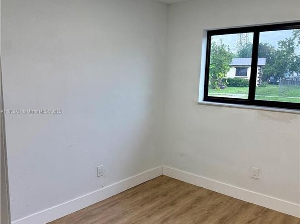 11462 SW 225th St, Miami FL 33170