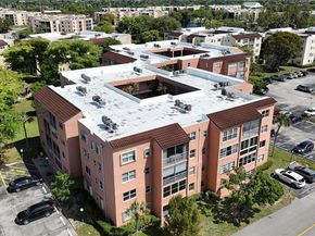 2861 Somerset Dr 301, Lauderdale Lakes FL 33311