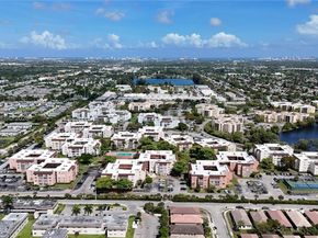 2861 Somerset Dr 301, Lauderdale Lakes FL 33311