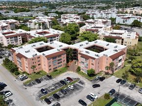 2861 Somerset Dr 301, Lauderdale Lakes FL 33311