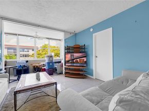 2861 Somerset Dr 301, Lauderdale Lakes FL 33311