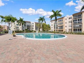 2861 Somerset Dr 301, Lauderdale Lakes FL 33311
