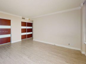 600 Three Islands Blvd 721, Hallandale Beach FL 33009