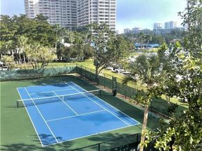 600 Three Islands Blvd 721, Hallandale Beach FL 33009