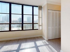 600 Three Islands Blvd 721, Hallandale Beach FL 33009