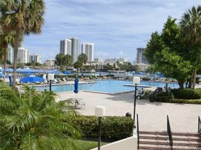 600 Three Islands Blvd 721, Hallandale Beach FL 33009