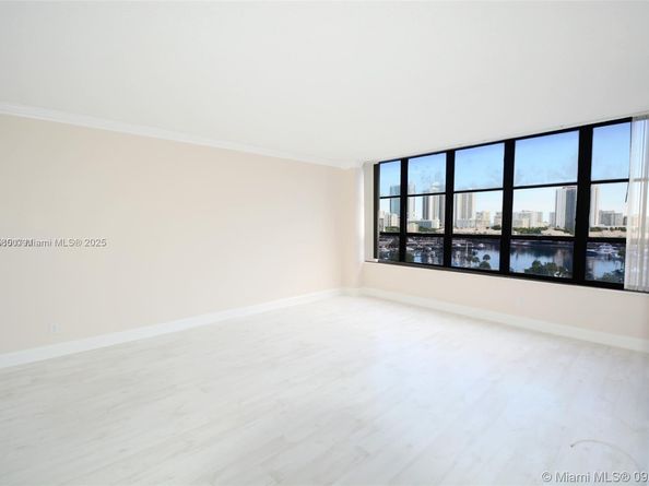 600 Three Islands Blvd 721, Hallandale Beach FL 33009