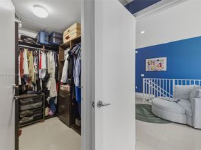 2020 N Bayshore TH103, Miami FL 33137