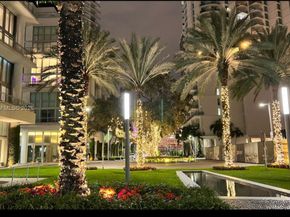 92 SW 3rd St 2510, Miami FL 33130
