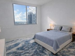 92 SW 3rd St 2510, Miami FL 33130