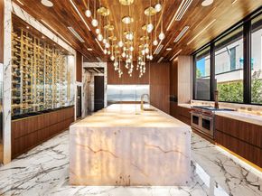 733 Middle River Dr, Fort Lauderdale FL 33304