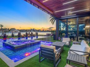 733 Middle River Dr, Fort Lauderdale FL 33304