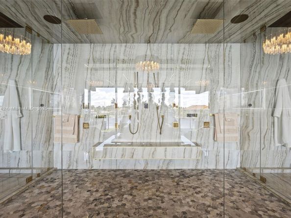 733 Middle River Dr, Fort Lauderdale FL 33304