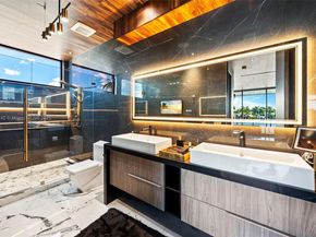 733 Middle River Dr, Fort Lauderdale FL 33304