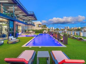 733 Middle River Dr, Fort Lauderdale FL 33304