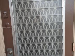 2027 Farnham O 2027, Deerfield Beach FL 33442