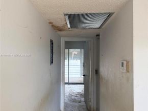 2027 Farnham O 2027, Deerfield Beach FL 33442