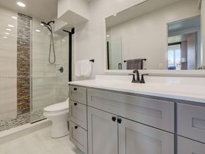 601 Three Islands Blvd 404, Hallandale Beach FL 33009