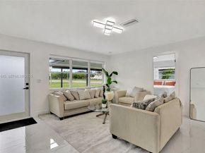 1220 NE 8th St, Pompano Beach FL 33060