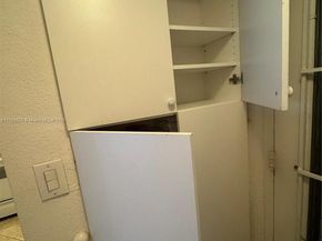 400 N Surf Rd RGB, Hollywood FL 33019