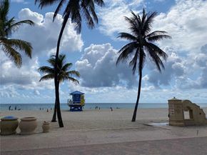 400 N Surf Rd RGB, Hollywood FL 33019