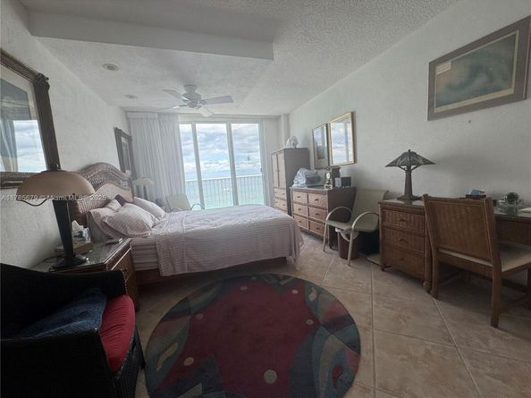 400 N Surf Rd RGB, Hollywood FL 33019