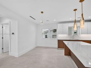 1017 S Palmway, Lake Worth FL 33460
