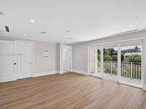 1017 S Palmway, Lake Worth FL 33460