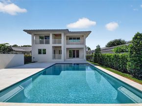 1017 S Palmway, Lake Worth FL 33460