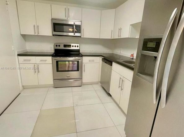 13155 Ixora Ct 201, North Miami FL 33181