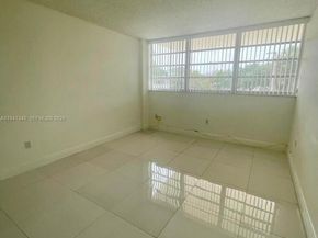 13155 Ixora Ct 201, North Miami FL 33181