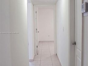 8990 SW 24th St 33, Miami FL 33165