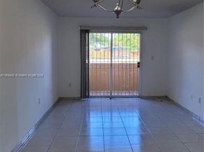 8990 SW 24th St 33, Miami FL 33165