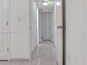 8990 SW 24th St 33, Miami FL 33165