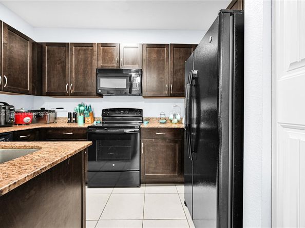 27534 SW 140th Ave, Homestead FL 33032