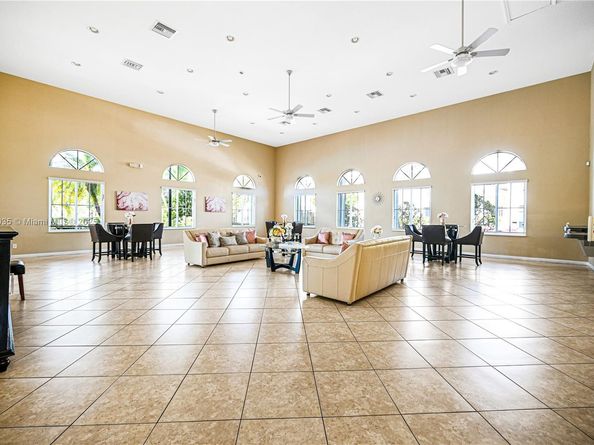 27534 SW 140th Ave, Homestead FL 33032