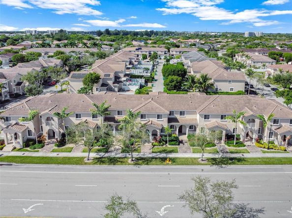 27534 SW 140th Ave, Homestead FL 33032