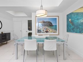 50 S Pointe Dr 1005, Miami Beach FL 33139